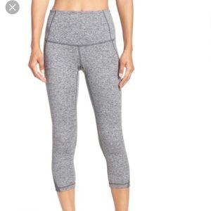 Zella ‘Hatha’ High Waist Cropped Leggings